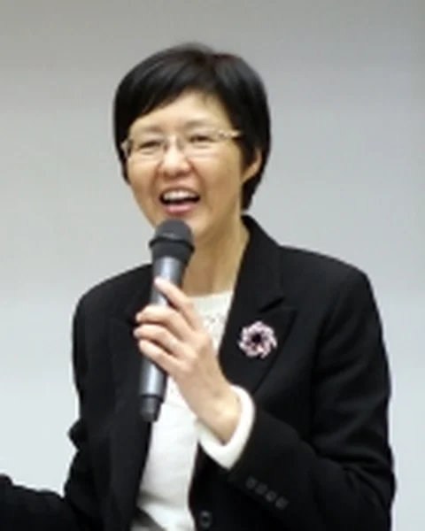 Mrs Lee Shek Yuk Yu Ruth